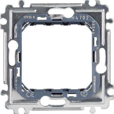 H4702
