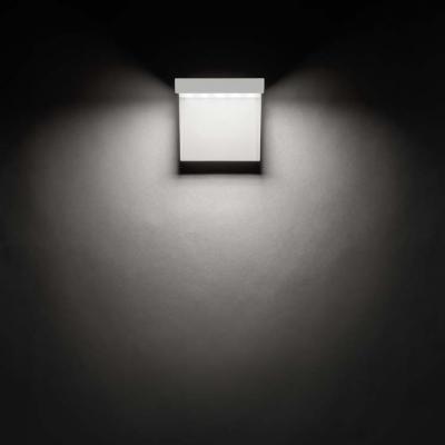CORNER 05-9687-14-M1